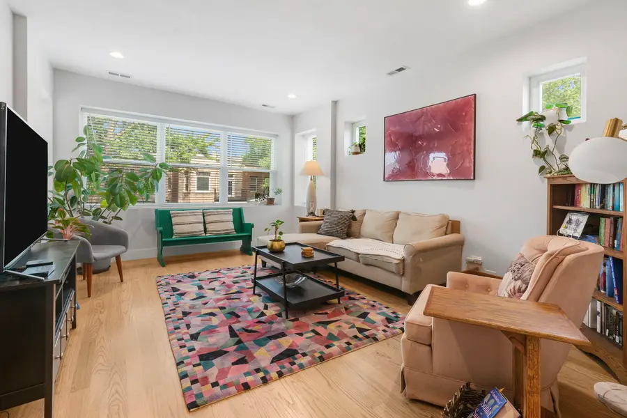 615 N Troy Street, Chicago, IL 60612 - #2