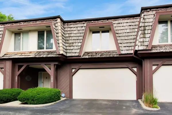Address Withheld By Seller, Glenview, IL 60025