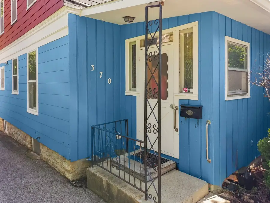 370 Lincoln Avenue, Woodstock, IL 60098 - #3