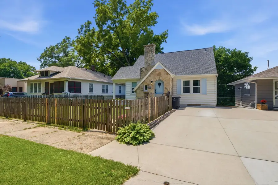 3744 12th Street, Rock Island, IL 61201 - #2