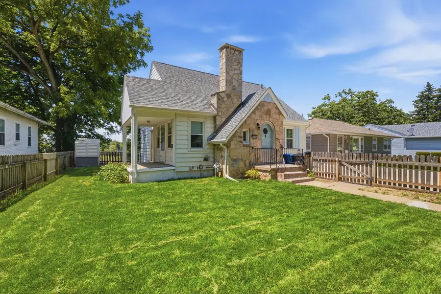 3744 12th Street, Rock Island, IL 61201 - #3