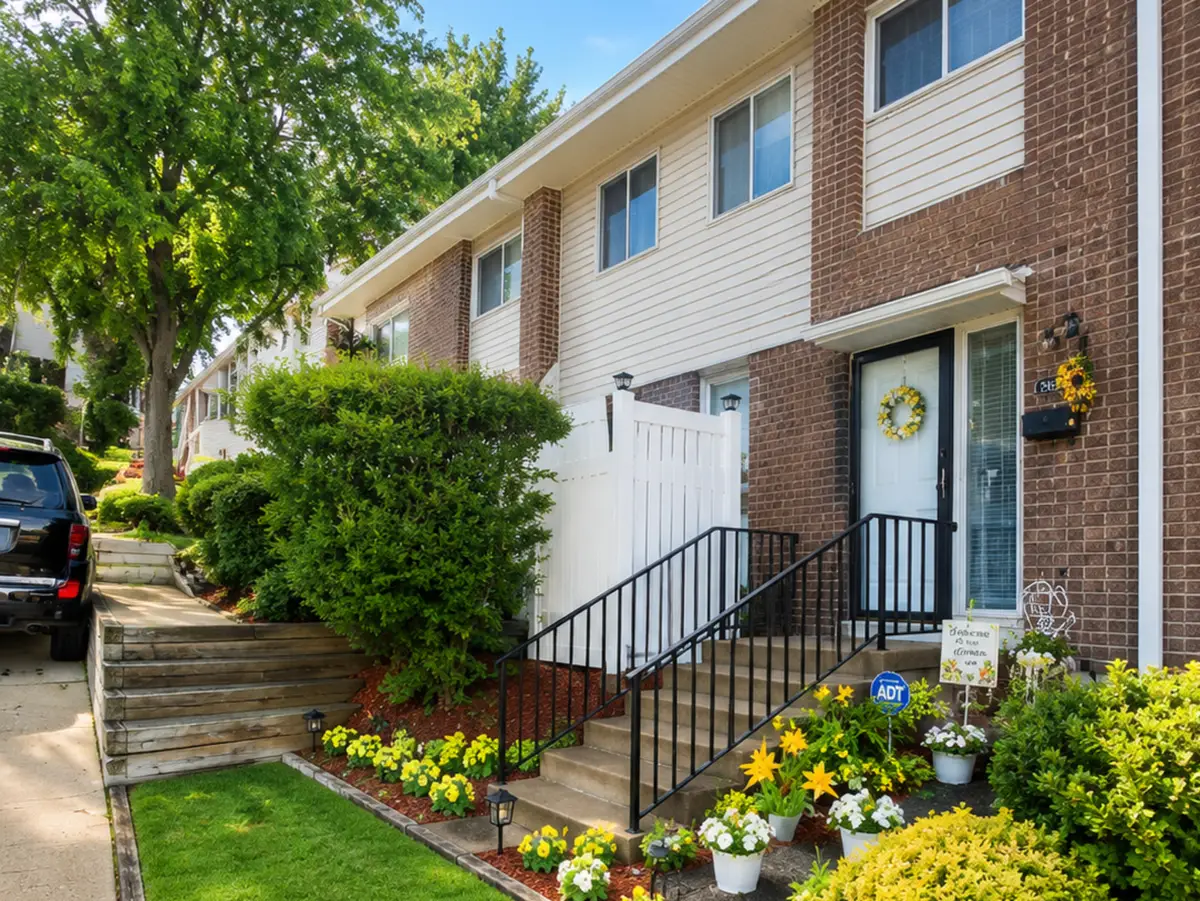 885 White Oak Lane, University Park, IL 60484 - #1