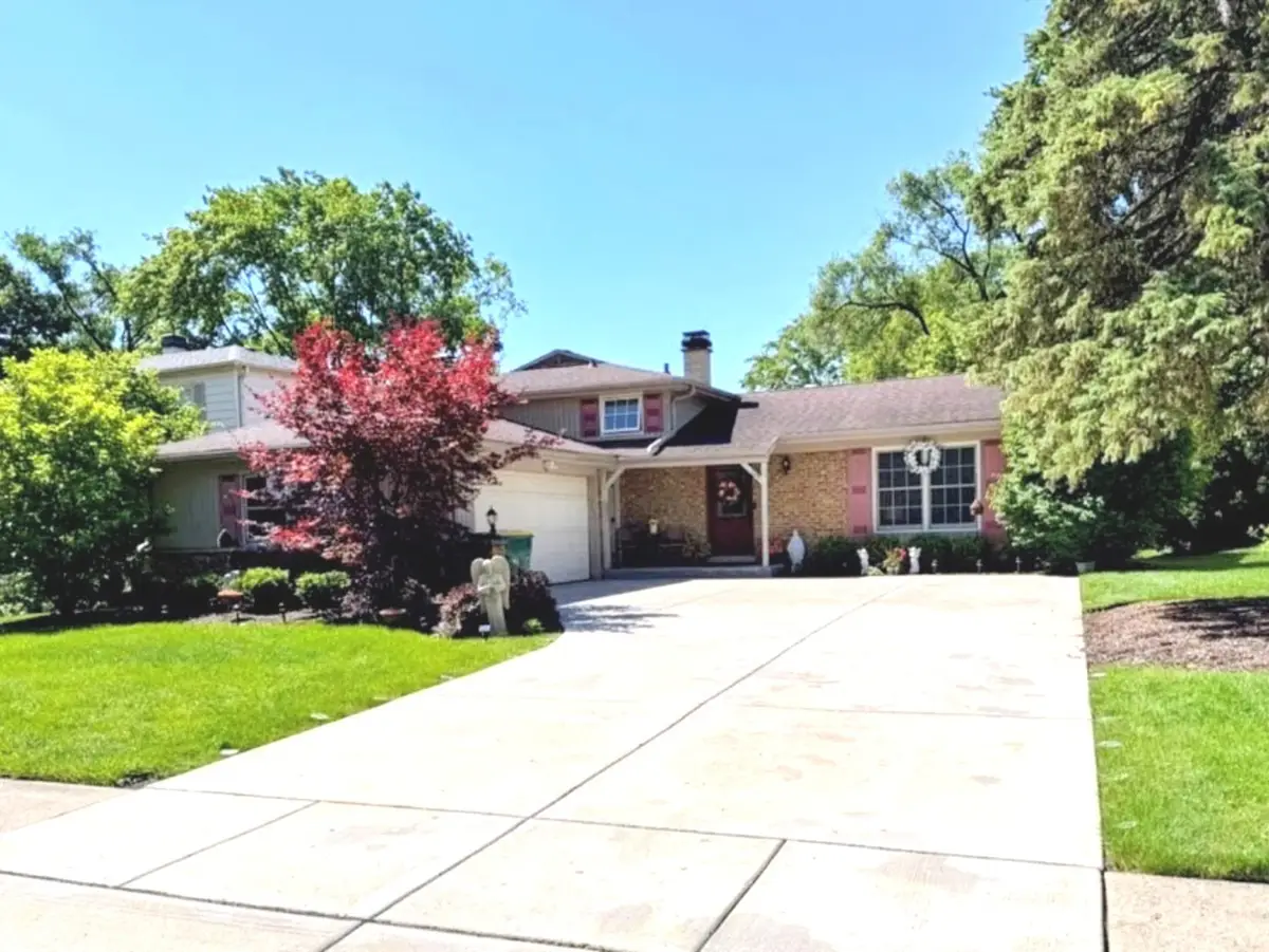 243 Palmgren Court, Buffalo Grove, IL 60089 - #1