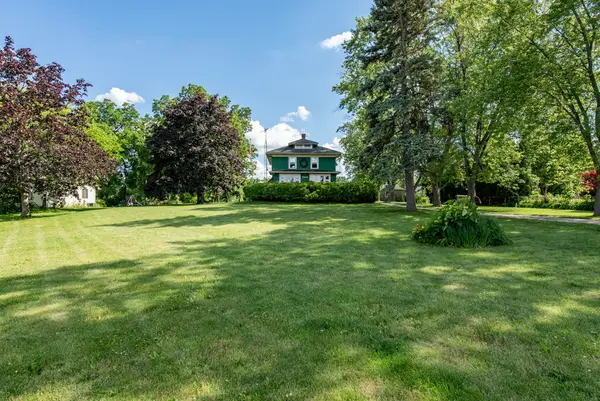 2823 27th Street, Zion, IL 60099