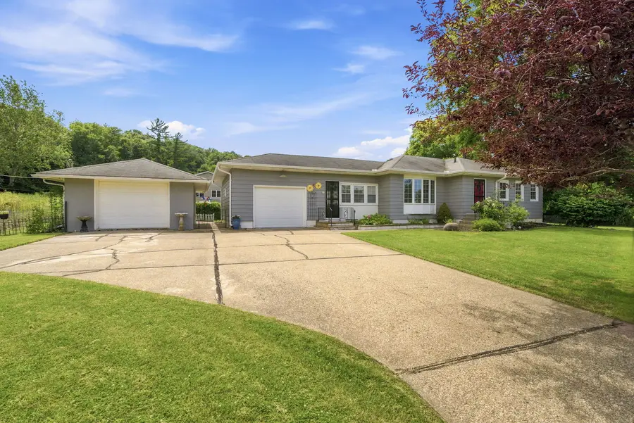 18104 Route 84 N, East Moline, IL 61244 - #2