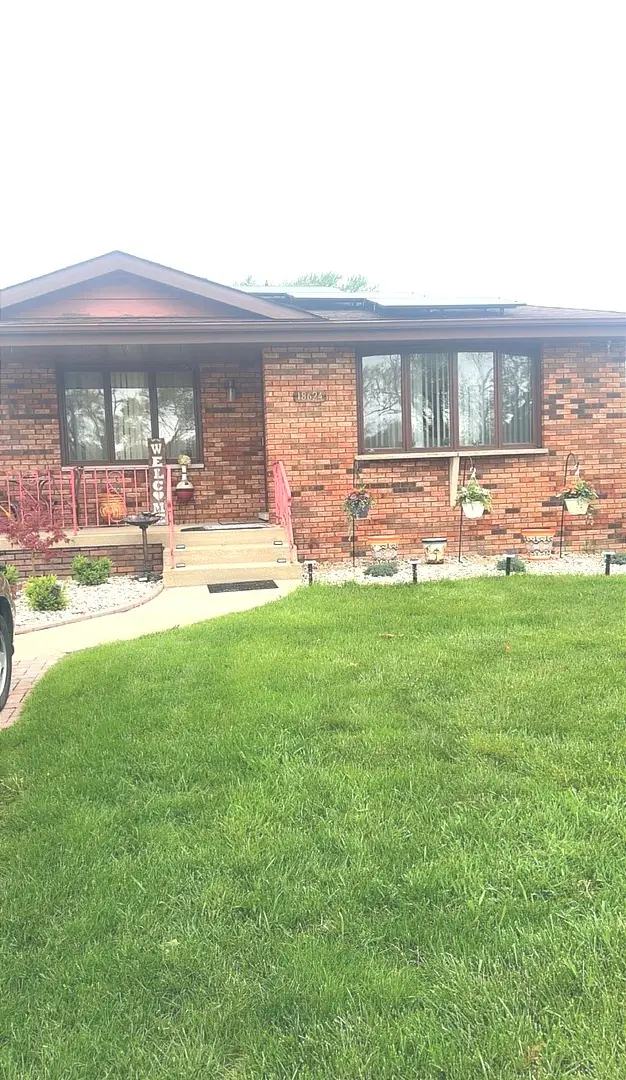 18624 Wentworth Avenue, Lansing, IL 60438 - #2