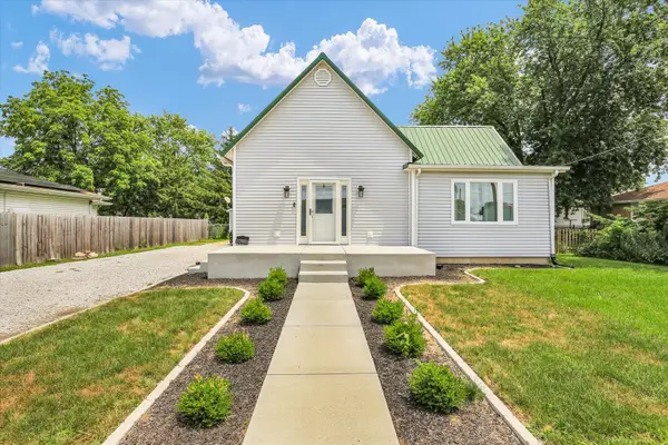 Address Withheld By Seller, Tuscola, IL 61953