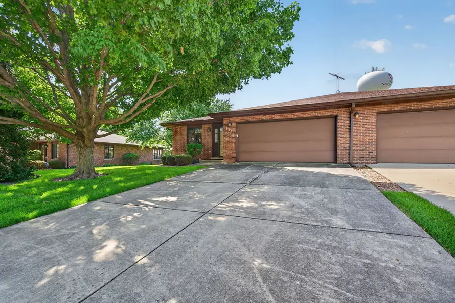 914 Shagbark Road #914, New Lenox, IL 60451 - #3