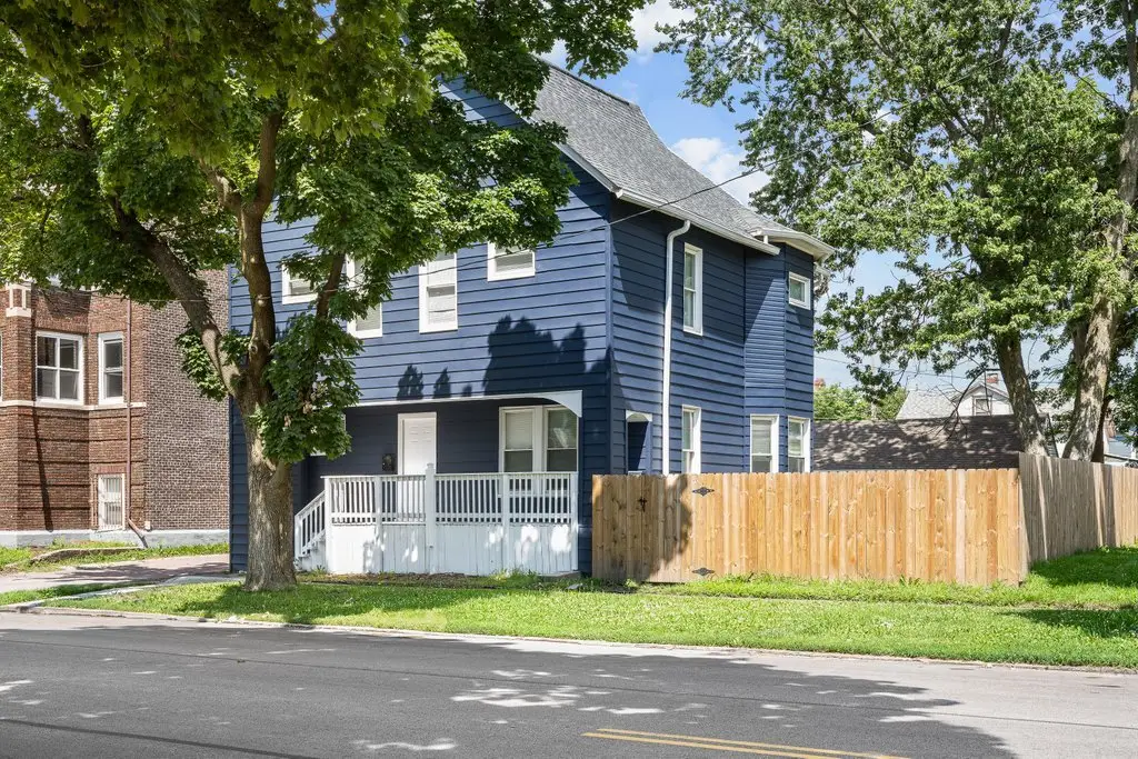 1415 N Main Street, Davenport, IA 52803 - #1