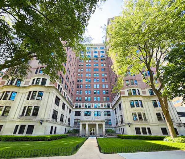 5000 N Marine Drive #14E, Chicago, IL 60640
