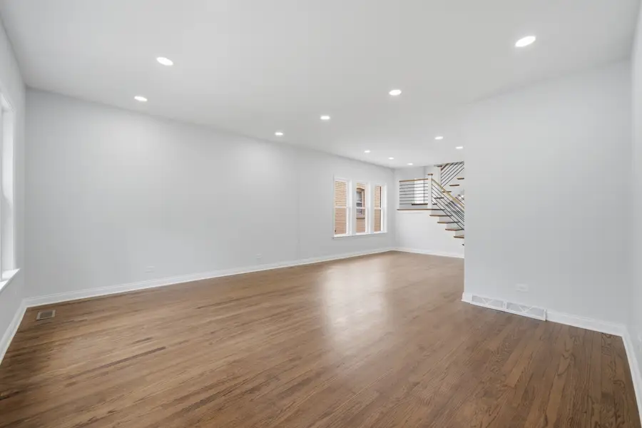 10021 S Oakley Avenue, Chicago, IL 60643 - #3
