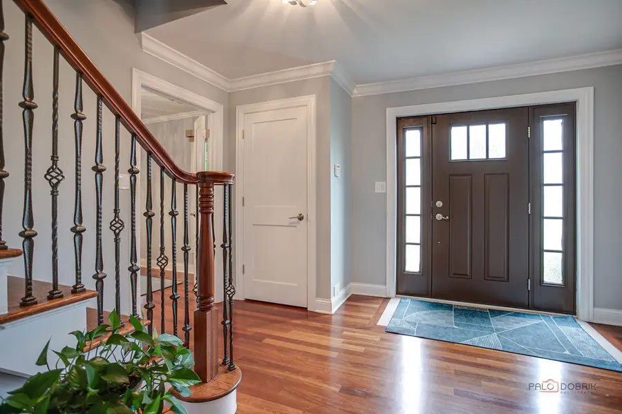 106 Surrey Lane, Lincolnshire, IL 60045 - #2