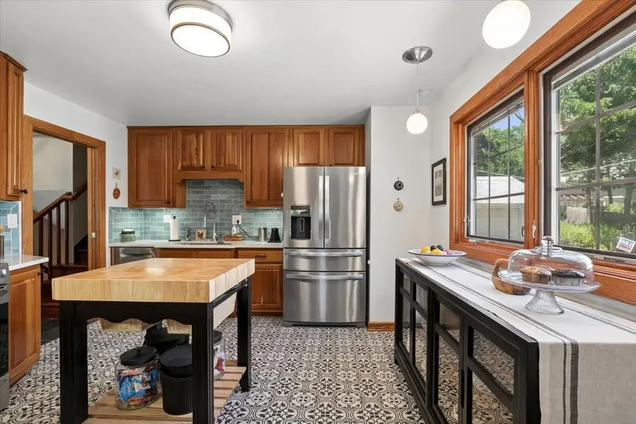 411 Drake Street, Libertyville, IL 60048 - #3