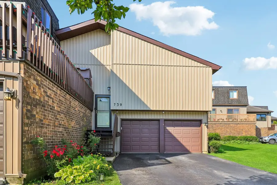 739 High Ridge Road, Roselle, IL 60172 - #2