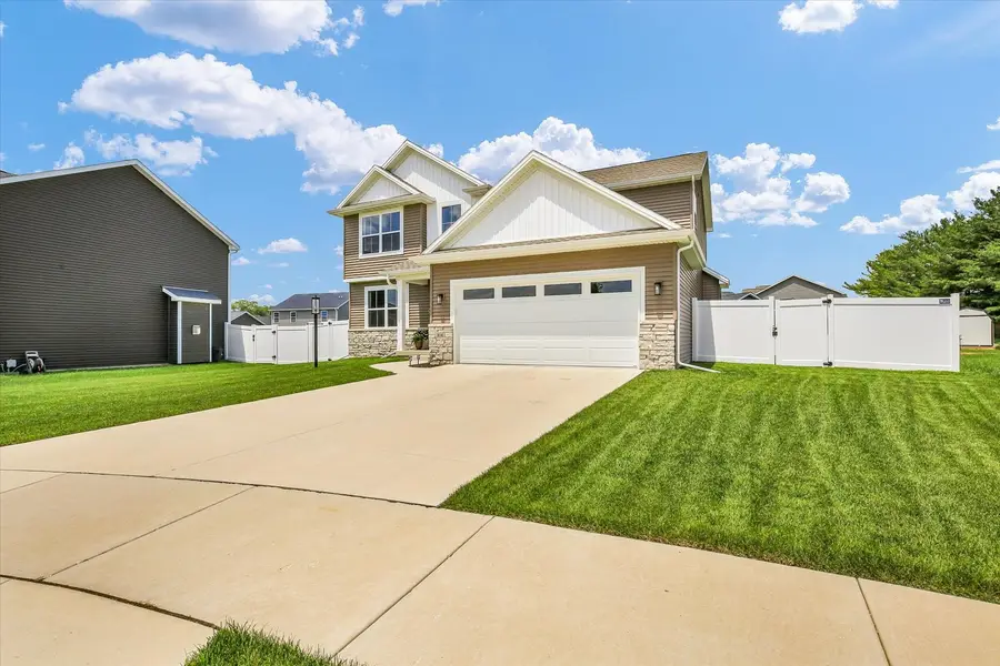 216 Red Bud Drive, Mahomet, IL 61853 - #3