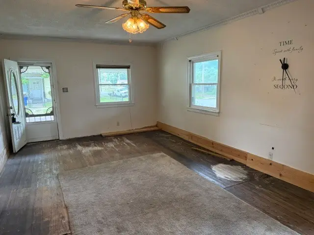 1110 E Oak Street, West Frankfort, IL 62896 - #2
