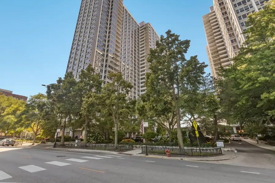 4250 N Marine Drive #911, Chicago, IL 60613 - #3