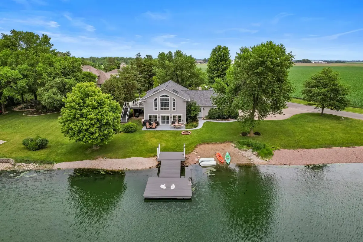 102 Lake View Drive, Fairbury, IL 61739 - #1