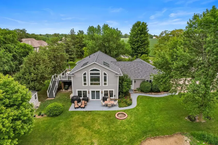 102 Lake View Drive, Fairbury, IL 61739 - #3
