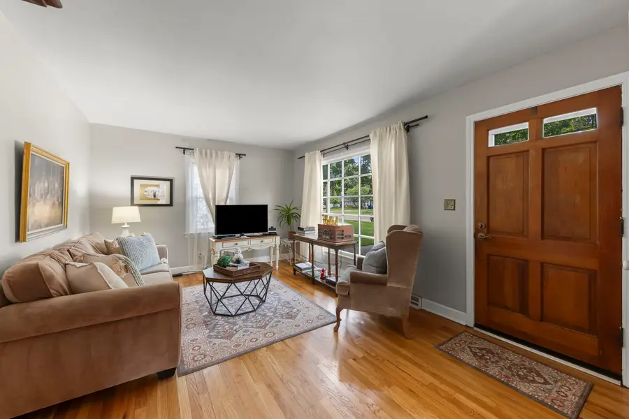 1110 N President Street, Wheaton, IL 60187 - #3