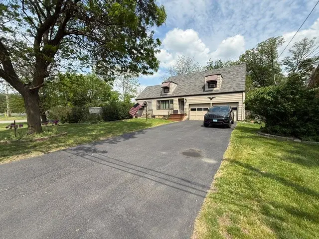 1000 Dundee Avenue, East Dundee, IL 60118 - #2