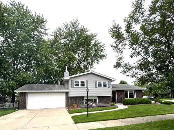508 Willow Lane, Beecher, IL 60401