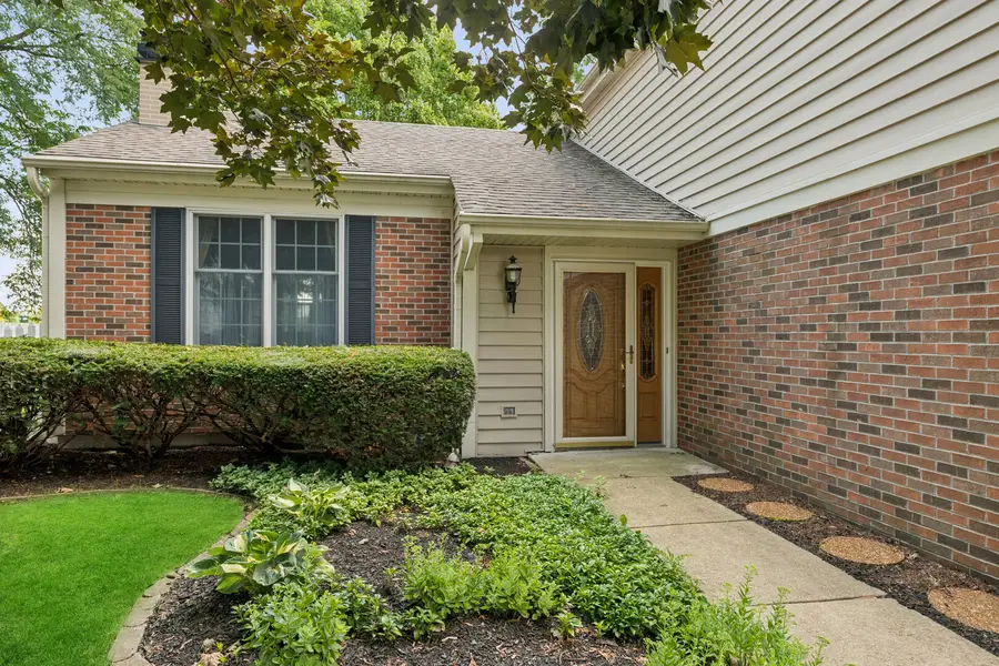 807 S Sheridan Drive, Bartlett, IL 60103 - #2