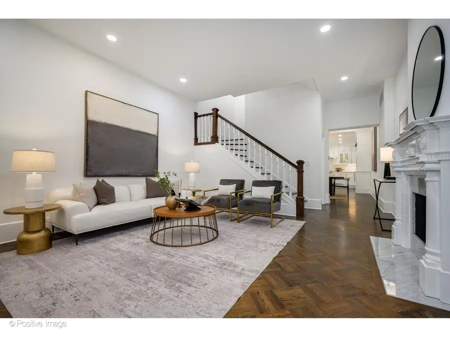 43 E Elm Street, Chicago, IL 60611 - #3