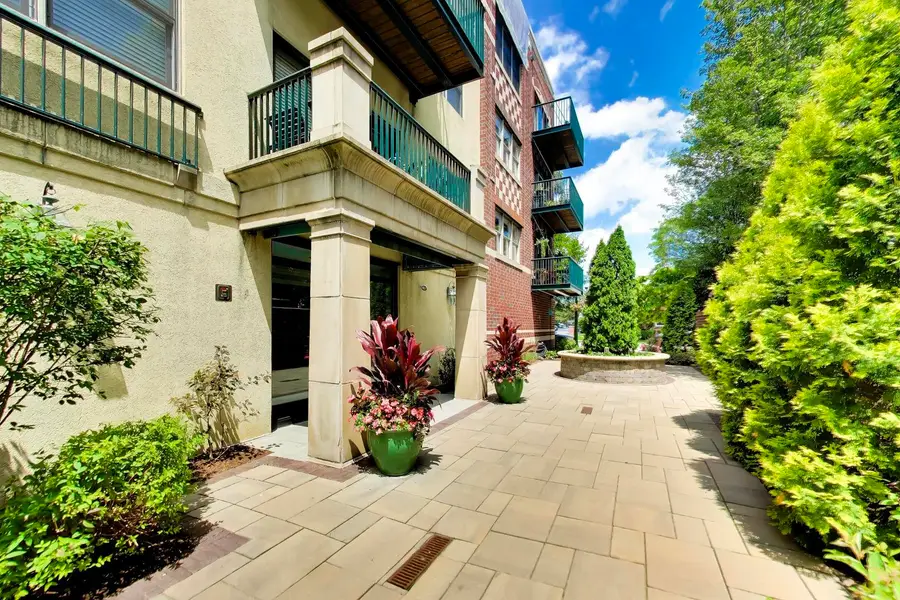1107 Greenleaf Avenue #3G, Wilmette, IL 60091 - #3