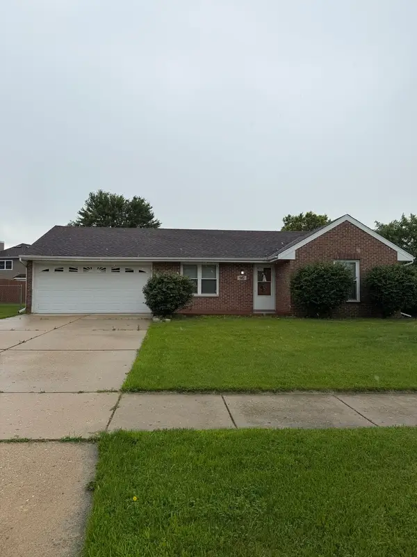 917 Shady Lane, Aurora, IL 60506