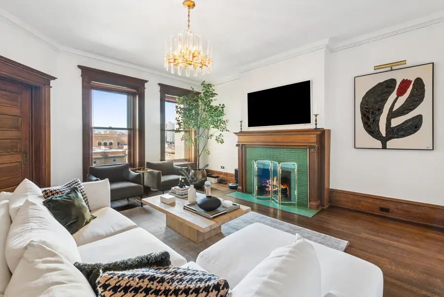 559 W Surf Street #704, Chicago, IL 60657 - #3