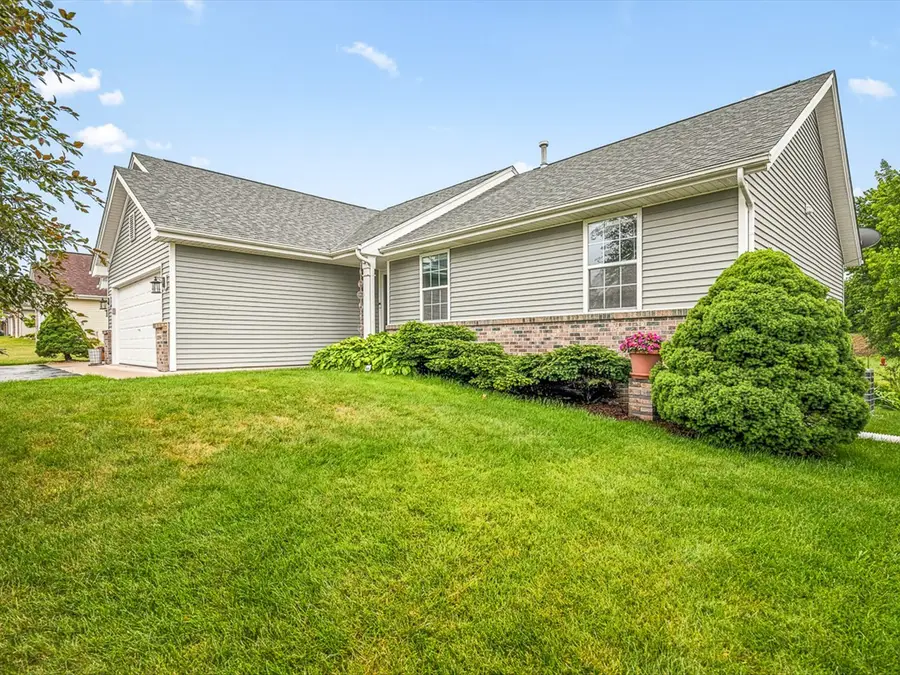 12294 Meadow Drive, Winnebago, IL 61088 - #3