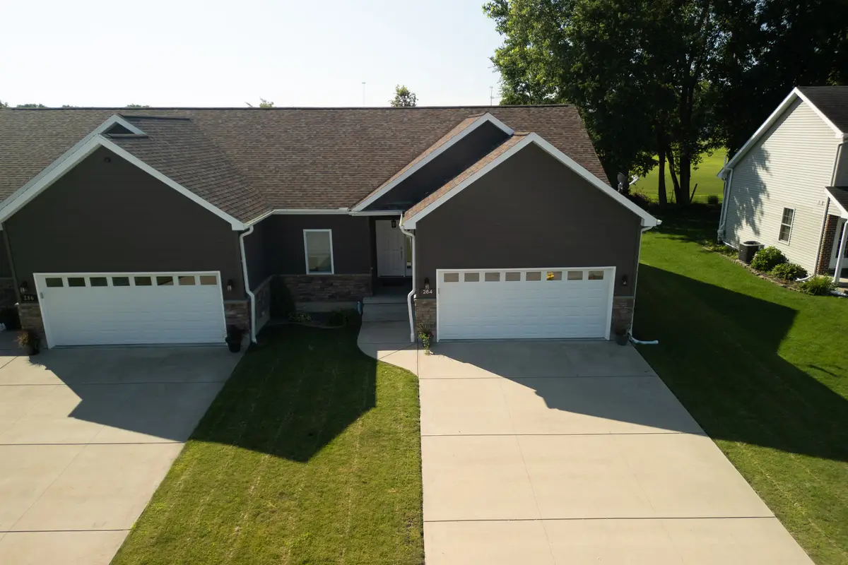 284 Sunset Boulevard, Oglesby, IL 61348 - #1
