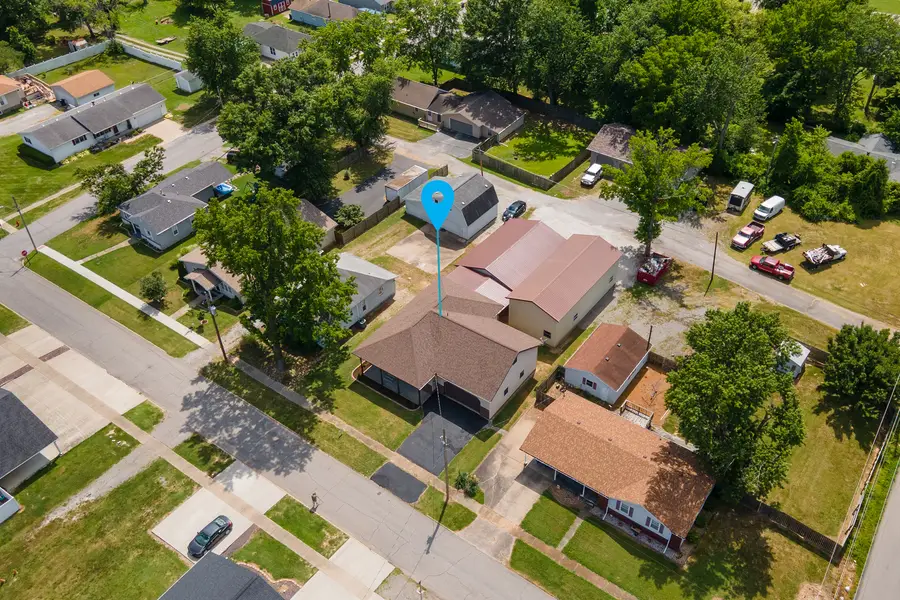 1406 N Glendale Street, Marion, IL 62959 - #2