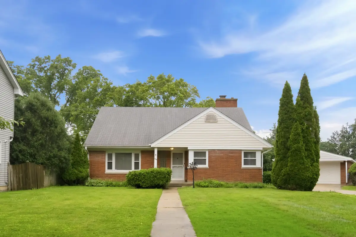 114 N Lancaster Street, Mount Prospect, IL 60056 - #1
