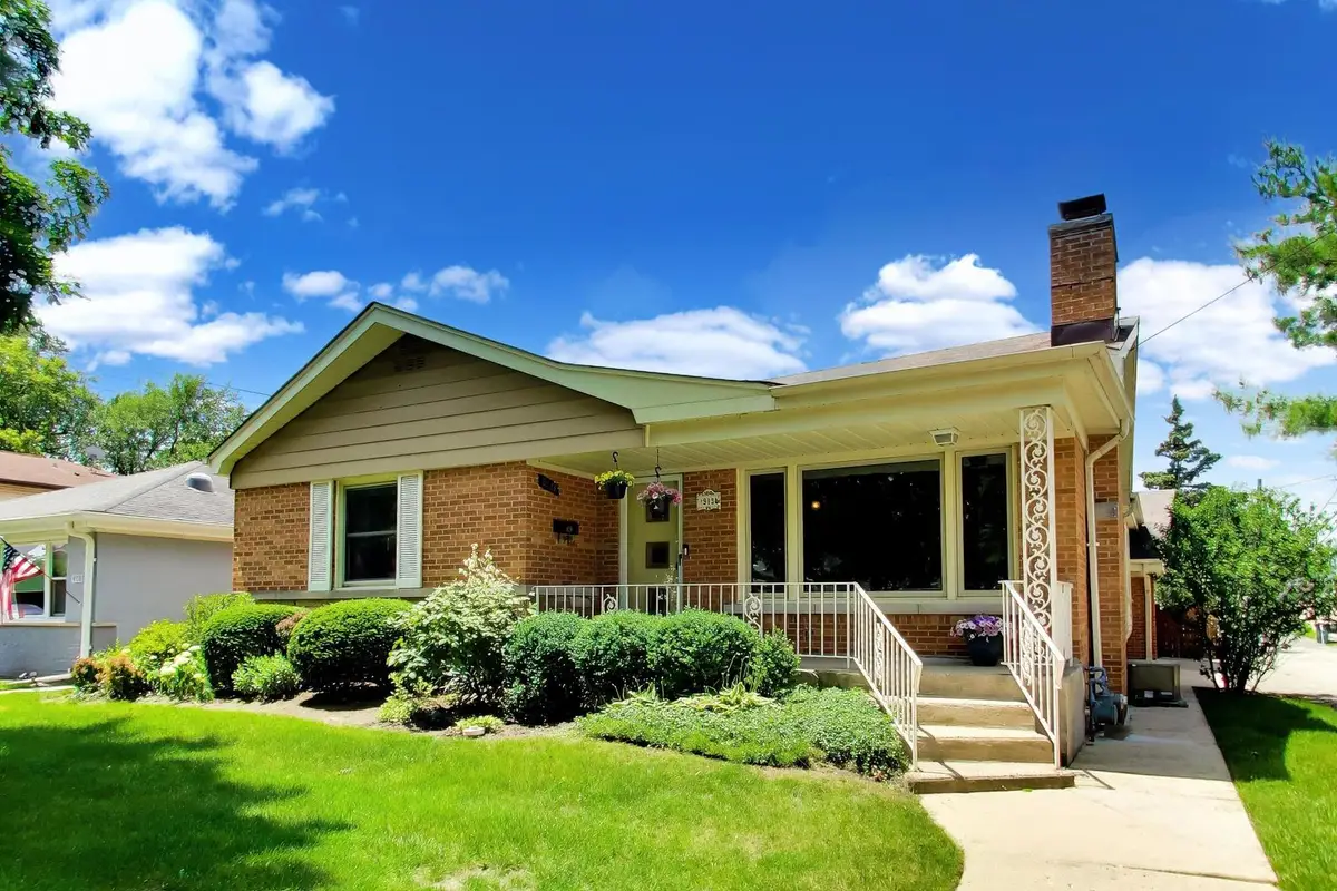 9134 Marion Avenue, Morton Grove, IL 60053 - #1