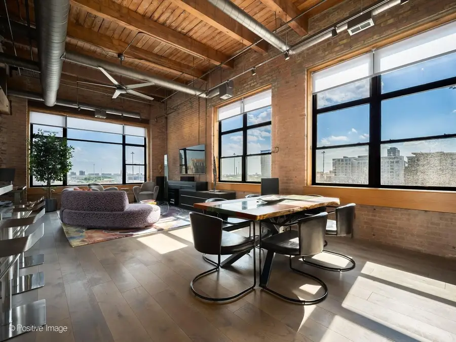 701 W Jackson Boulevard #607, Chicago, IL 60661 - #3
