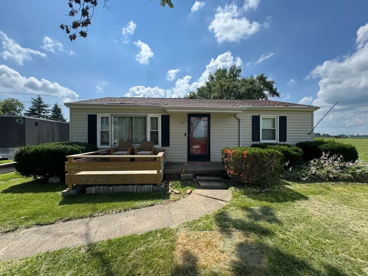 511 N Main Street, Atwood, IL 61913 - #1