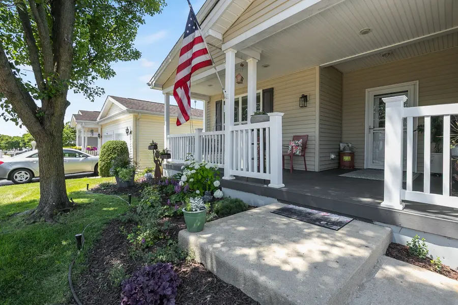3206 Whirlaway Court, Grayslake, IL 60030 - #2