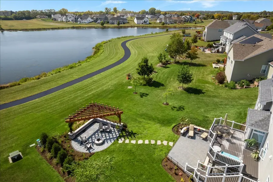 39W509 Norton Lake Drive, Saint Charles, IL 60175 - #2