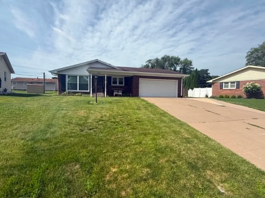 442 31st Avenue, East Moline, IL 61244 - #2