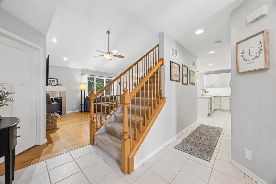 6602 Natasha Court, Countryside, IL 60525 - #3