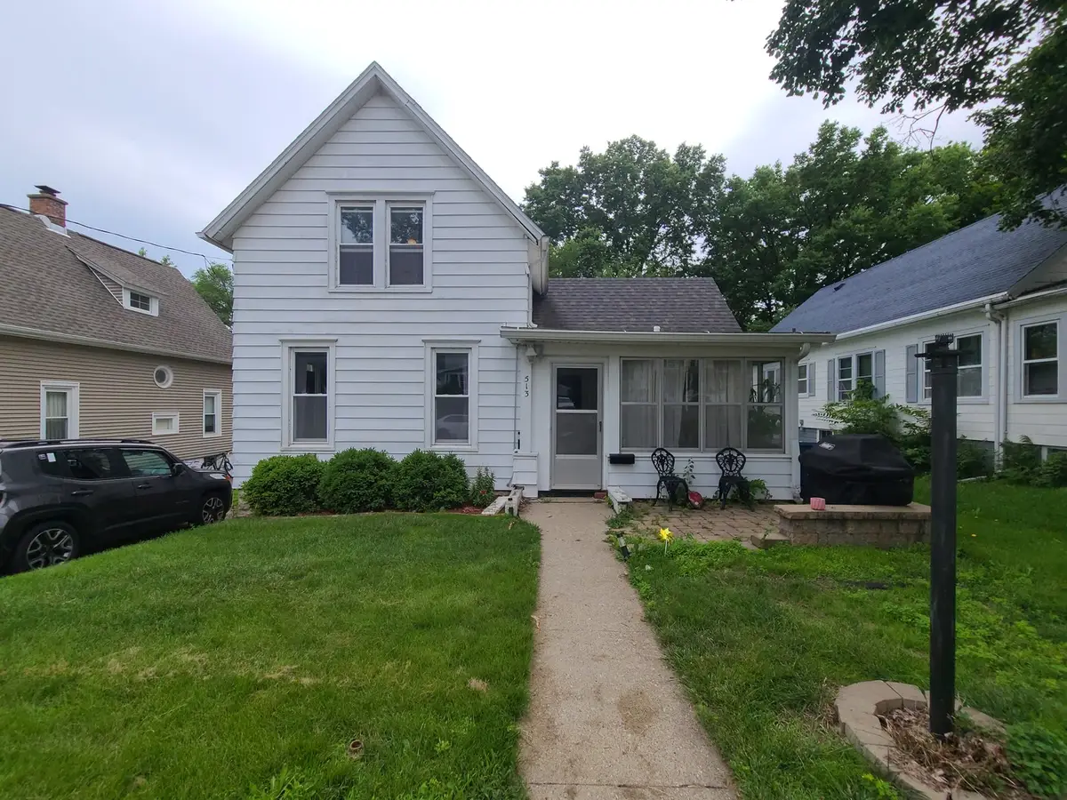 513 Crawford Avenue, Dixon, IL 61021 - #1