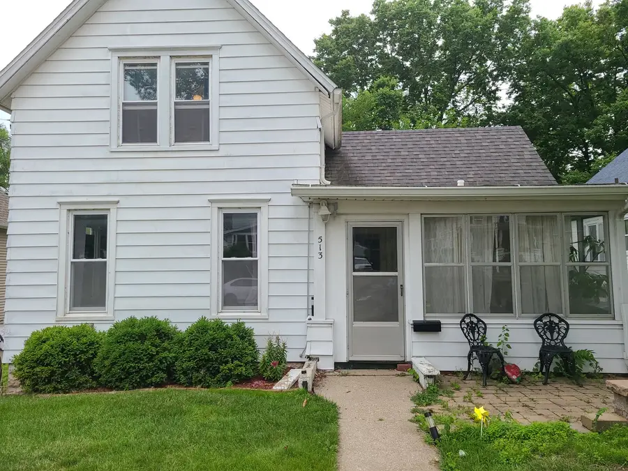 513 Crawford Avenue, Dixon, IL 61021 - #2
