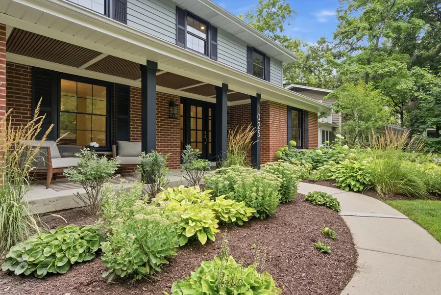 1025 Elizabeth Avenue, Naperville, IL 60540 - #2