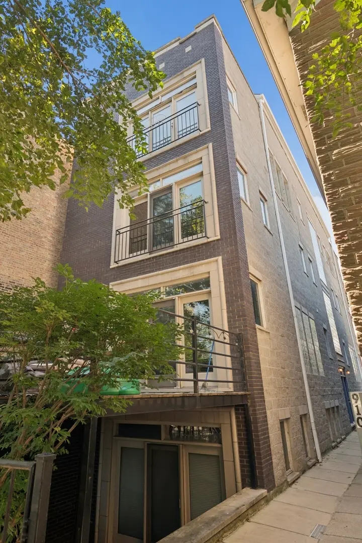 908 N Paulina Street #3, Chicago, IL 60622 - #1