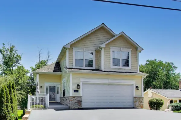 36785 N Lake Street, Ingleside, IL 60041