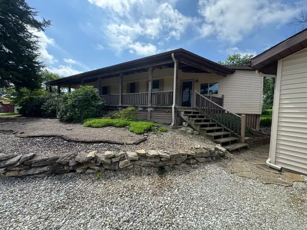 409 N Main Street, Payson, IL 62360