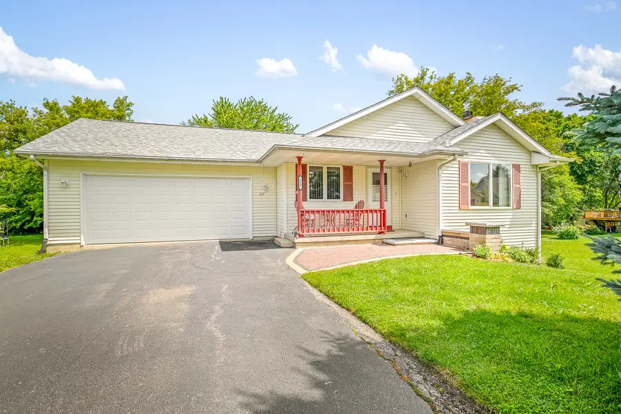 117 Pembroke Road Sw, Poplar Grove, IL 61065 - #2