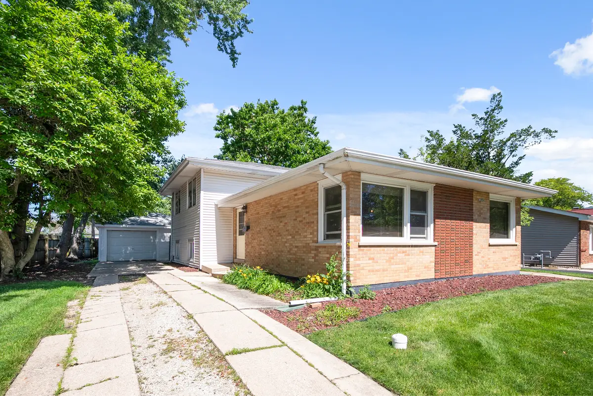 16754 Oconto Avenue, Tinley Park, IL 60477 - #1